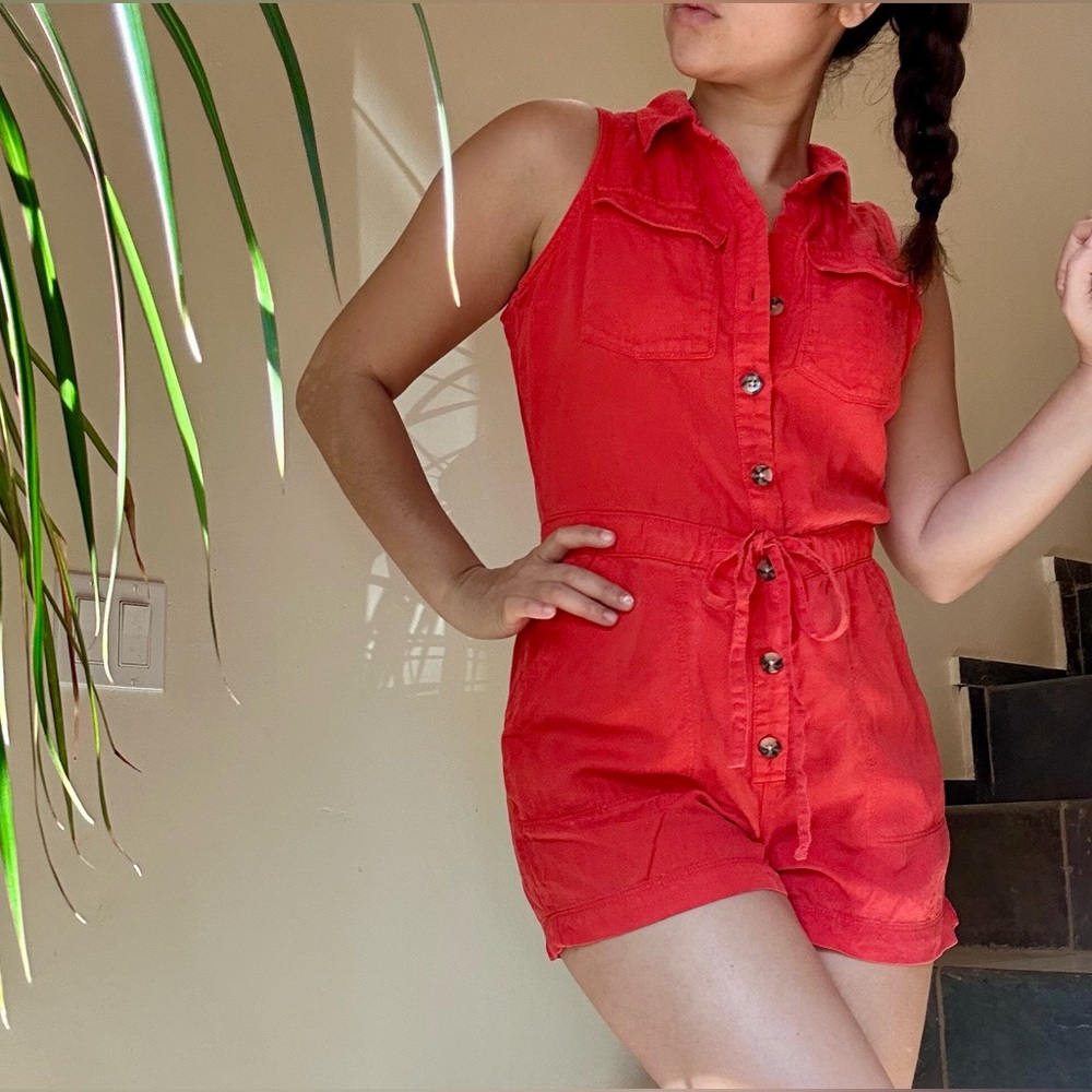 Nicole Miller New York Red Button-Front Romper – Size 2